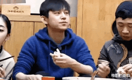 何炅|9位明星的高情商：遇到将磕唠死、话里藏刀，他们如何绝地求生的