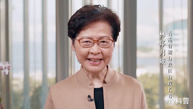 声生不息|《声生不息》有格局舞美给力 安崎与单依纯处境对调 略显格格不入