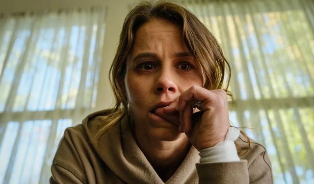 危笑|R级恐怖片《危笑》虐杀女人毛骨悚然够血腥，却结尾泄气