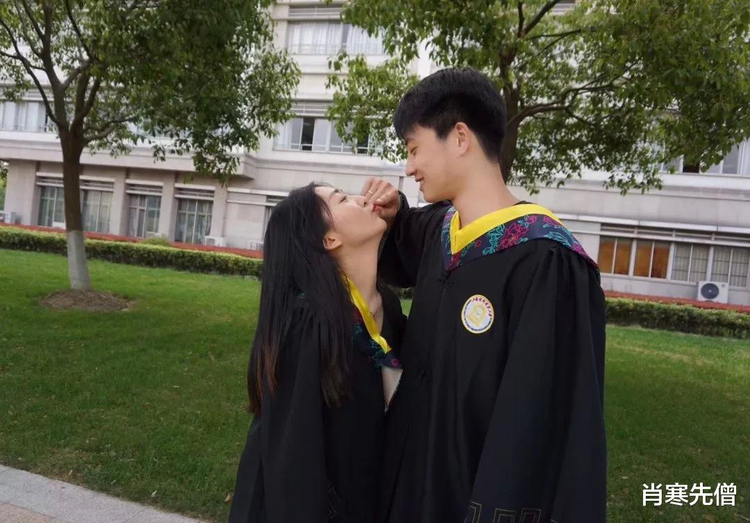 我陕西人,在美国生活20年,放弃拿绿卡机会,只想带台湾妻子回国