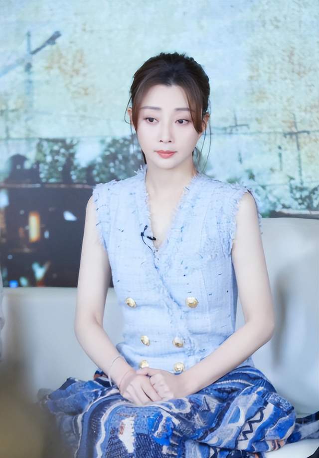 殷桃|大满贯视后，嫁富二代闪婚闪离，43岁身材轻盈，网友：美人不迟暮