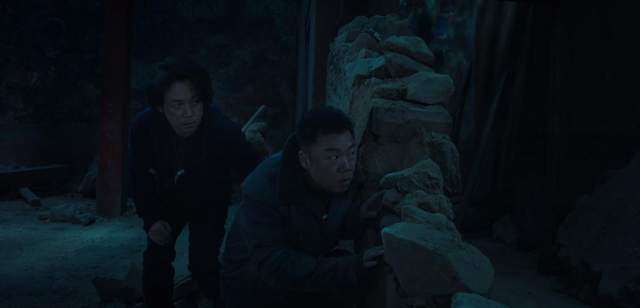 胡八一|昆仑神宫:胡八一不救阿东可以理解,但铁三角坐视阿克单挑是bug