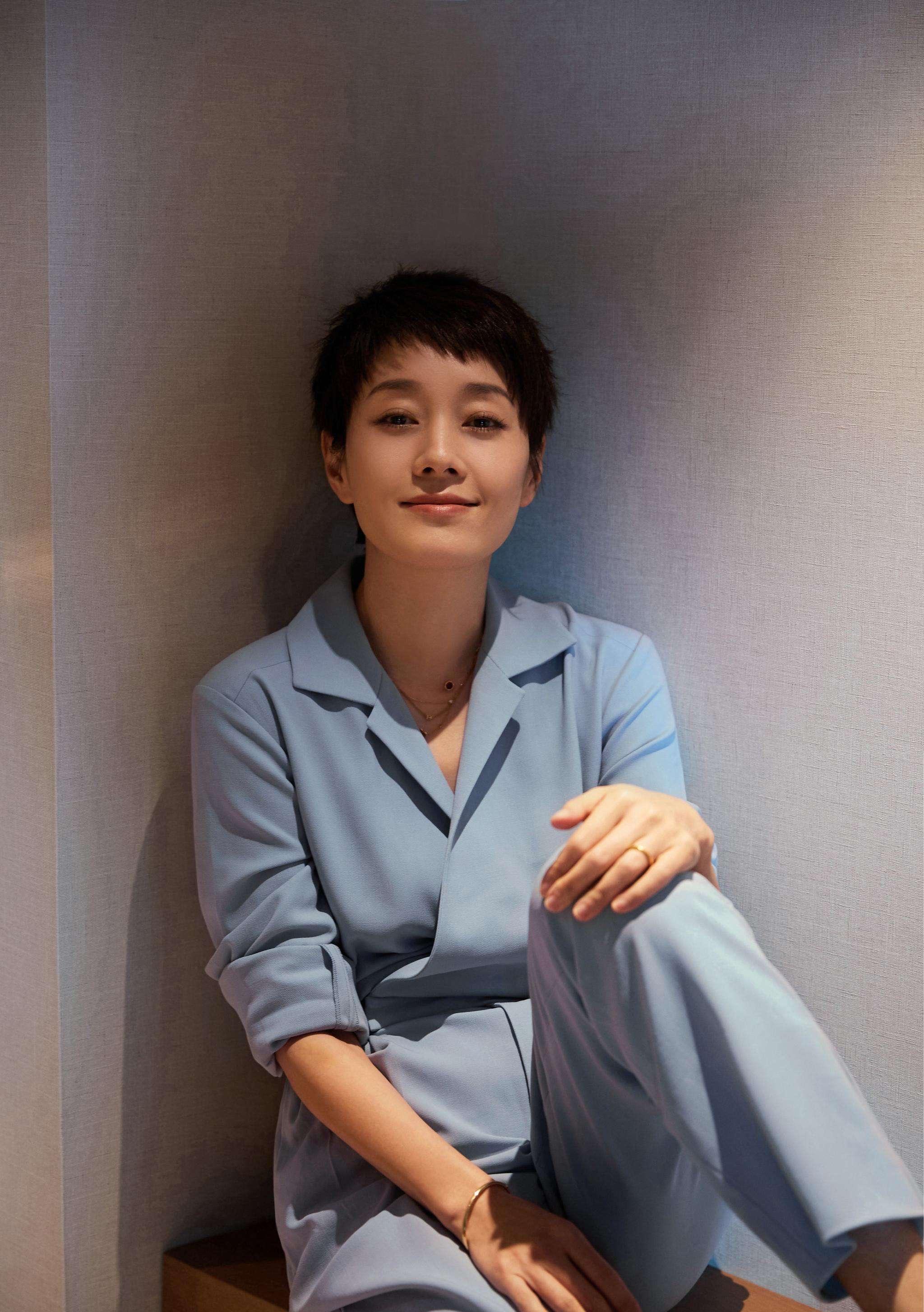 马伊琍|37岁文章近照曝光,皮肤松弛脸色憔悴,对比马伊琍状态差不少