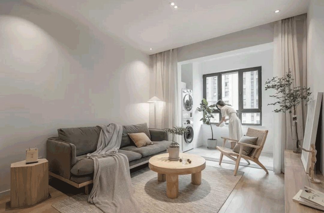 ?她坚持89㎡的小家,不做主灯、只装移门,完工后效果很惊艳!