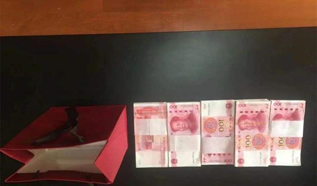 案例:母亲为供女儿上大学不惜出卖身体,遭女儿嫌弃引发血案