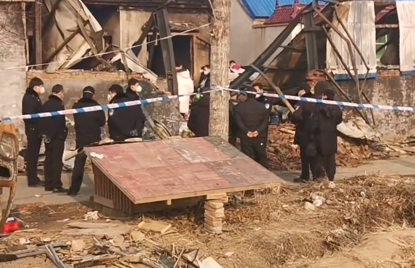痛心!山东菏泽一民房凌晨起火致5人身亡