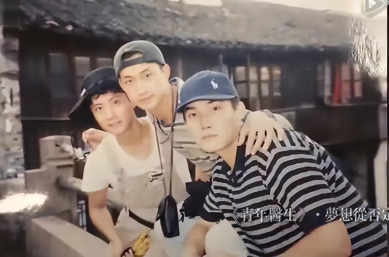 高斯|模范夫妻王阳高斯:不靠秀恩爱博眼球,相爱十年不离不弃真情动人