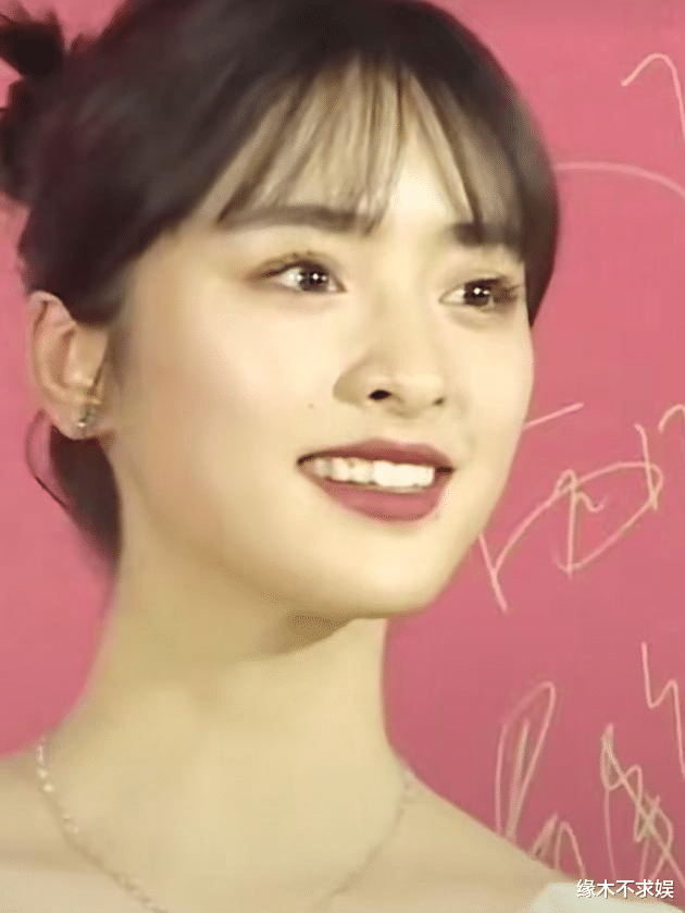 沈月|160cm的沈月现实中比例如何?看到生图,网友:和想象中不一样