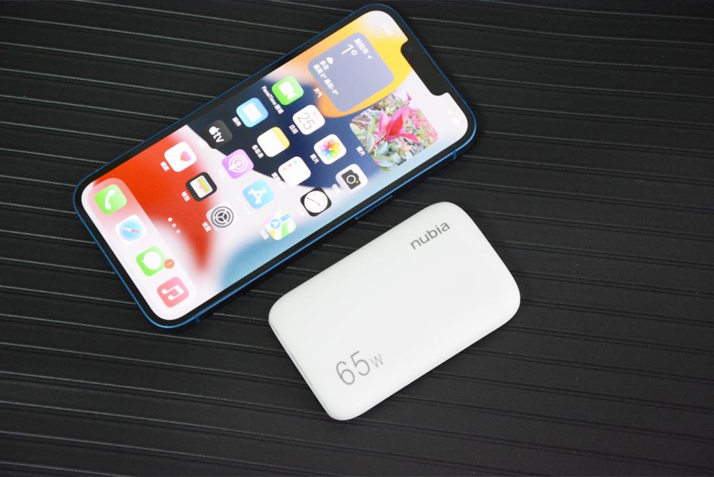 扫地机器人|性能比原装强2倍，iPhone 13最佳辅助配件来袭，体积仅为饼干大小