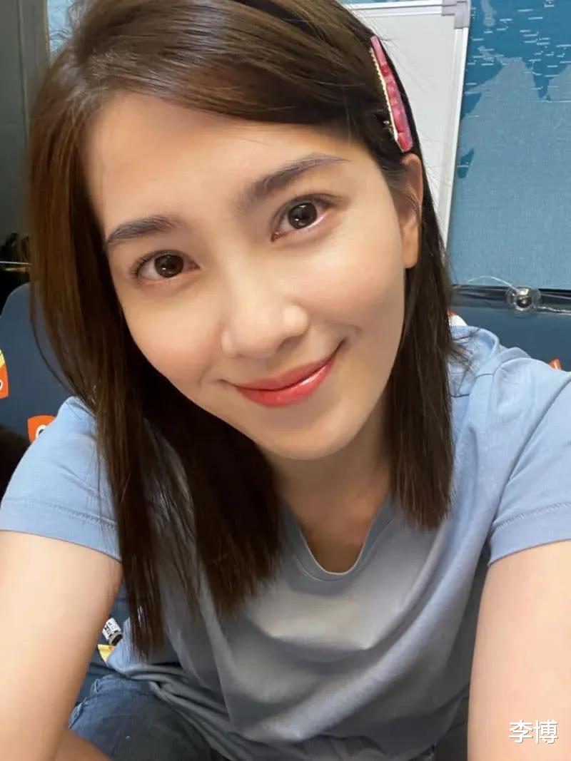 |“最美性学博士”许蓝方工作照曝光,粉丝:“福利”