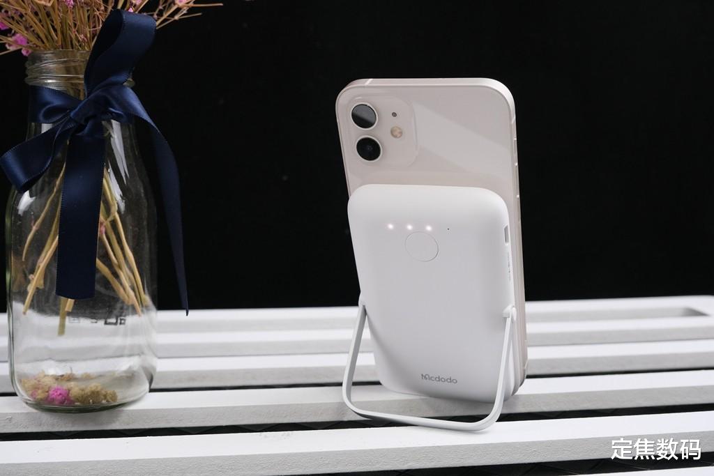 索尼|价差6倍!第三方“外接电池”能媲美原装吗?麦多多摩卡系列评测