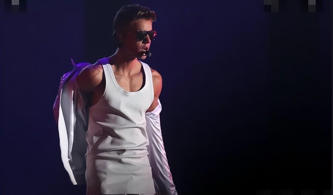 王丽坤|外籍来华捞钱的5位艺人现状有人酒驾, 有人入狱, 有人说缺钱去中国