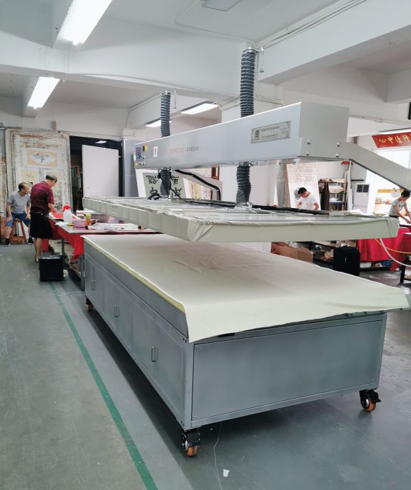 字画装裱机使用时需具备的条件