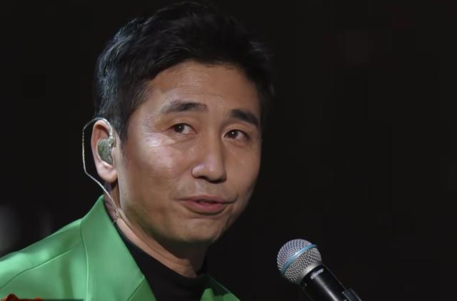 贾冰|《追光吧!》总决赛,第二名获得16票,却登上过2022央视春晚