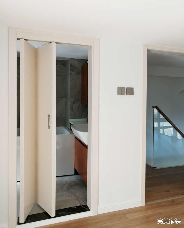 37平方米一居室的升级,家有两个大浴缸,还有迷你家庭图书馆