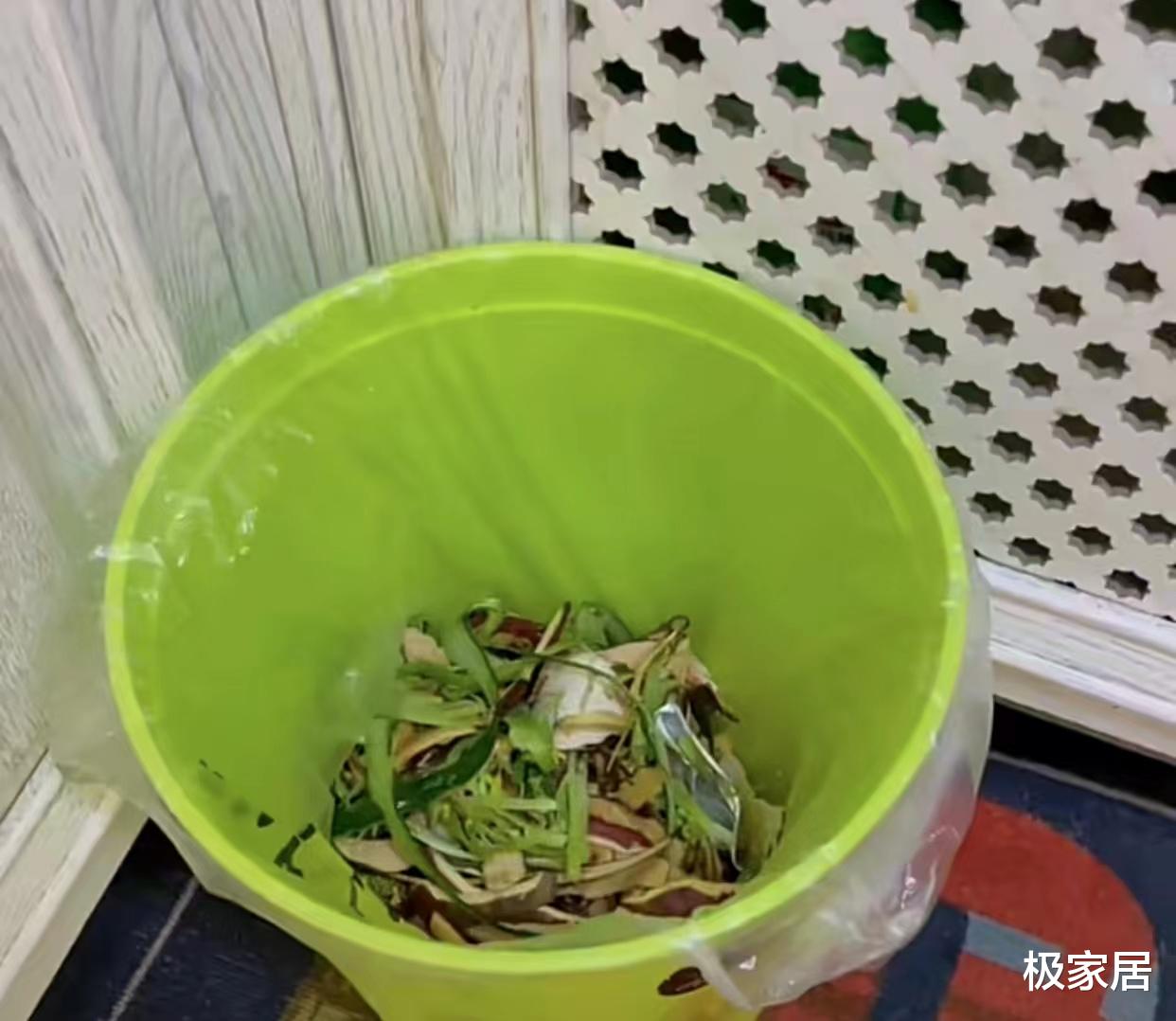 看过无数“凌乱的家”,我发现了贫穷家庭的“通病”,太真实了