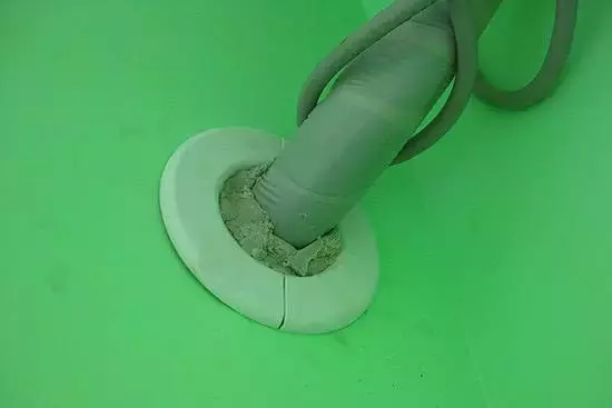 梅雨季来临，好担心地板被泡，墙长黑斑，家里同样需要做防水