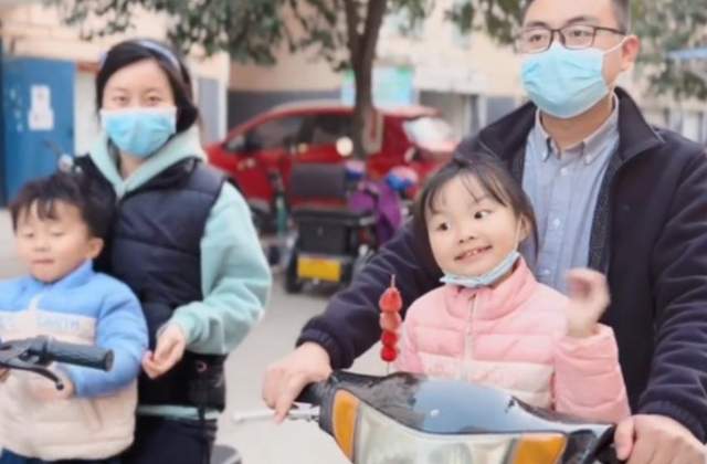 窈窕淑女|继姚威一家外出野餐后，熊磊晒与姐妹露营画面，称一声姐妹大过天