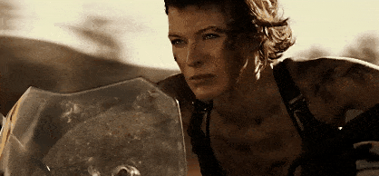 米拉·乔沃维奇|出生于乌克兰的女明星，性感迷人，柔弱多情