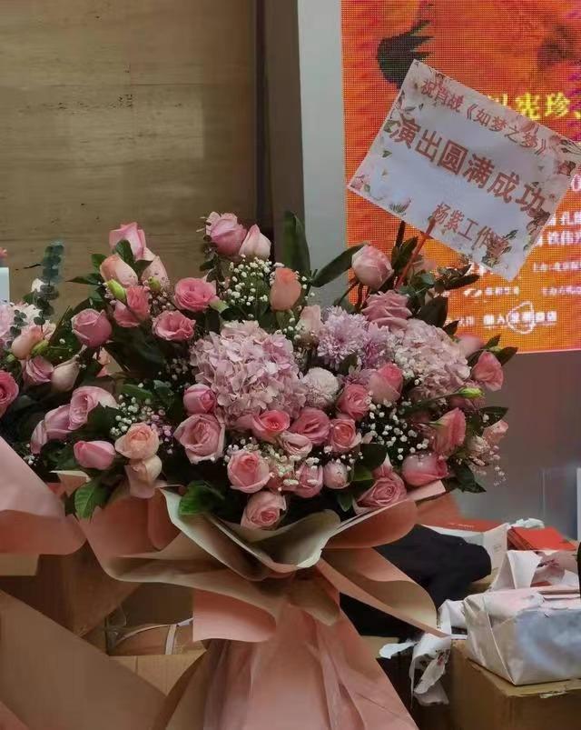 杨紫|《余生》导演否认肖战杨紫假戏真做，网友却扒出更多“证据”反驳