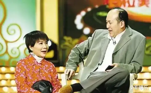 董卿|再也看不到春晚的这几对CP同台表演？全网意难平