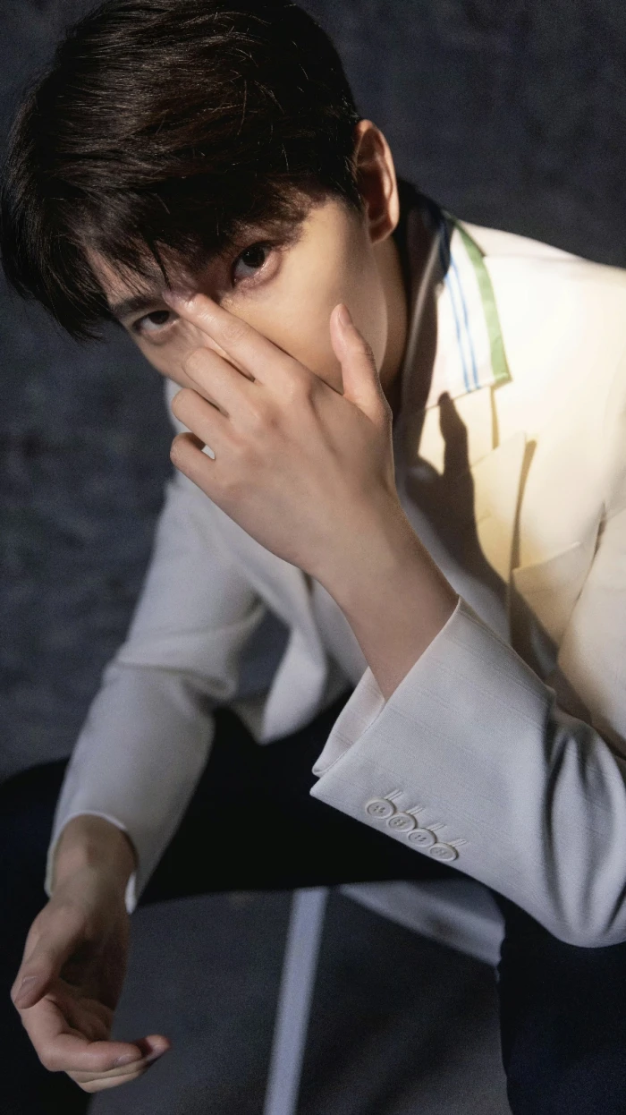 林满江|杨洋手机壁纸 | 就想争口气，给大家看，给关注我的人看。--杨洋