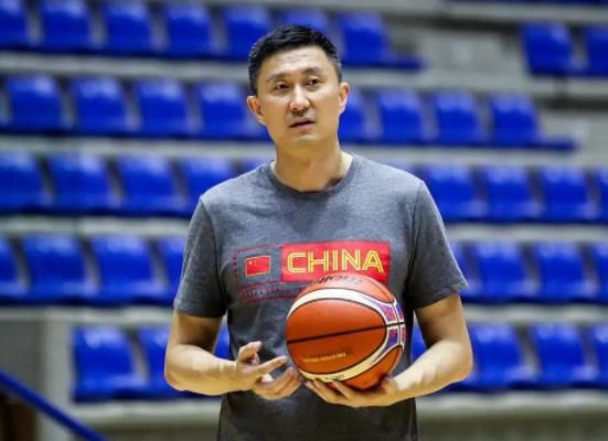 瓜迪奥拉|男篮首战遇强敌，主帅杜锋谈排兵布阵，直言有1人在才可以