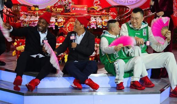 辽宁男篮|过去辽篮参加春晚后都没能夺冠,今年寅虎春晚他们选择备战!