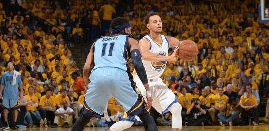 雄鹿队|NBA半决赛第6场：雄鹿急火攻心，勇士大开杀戒，灰熊相拥凯尔特人