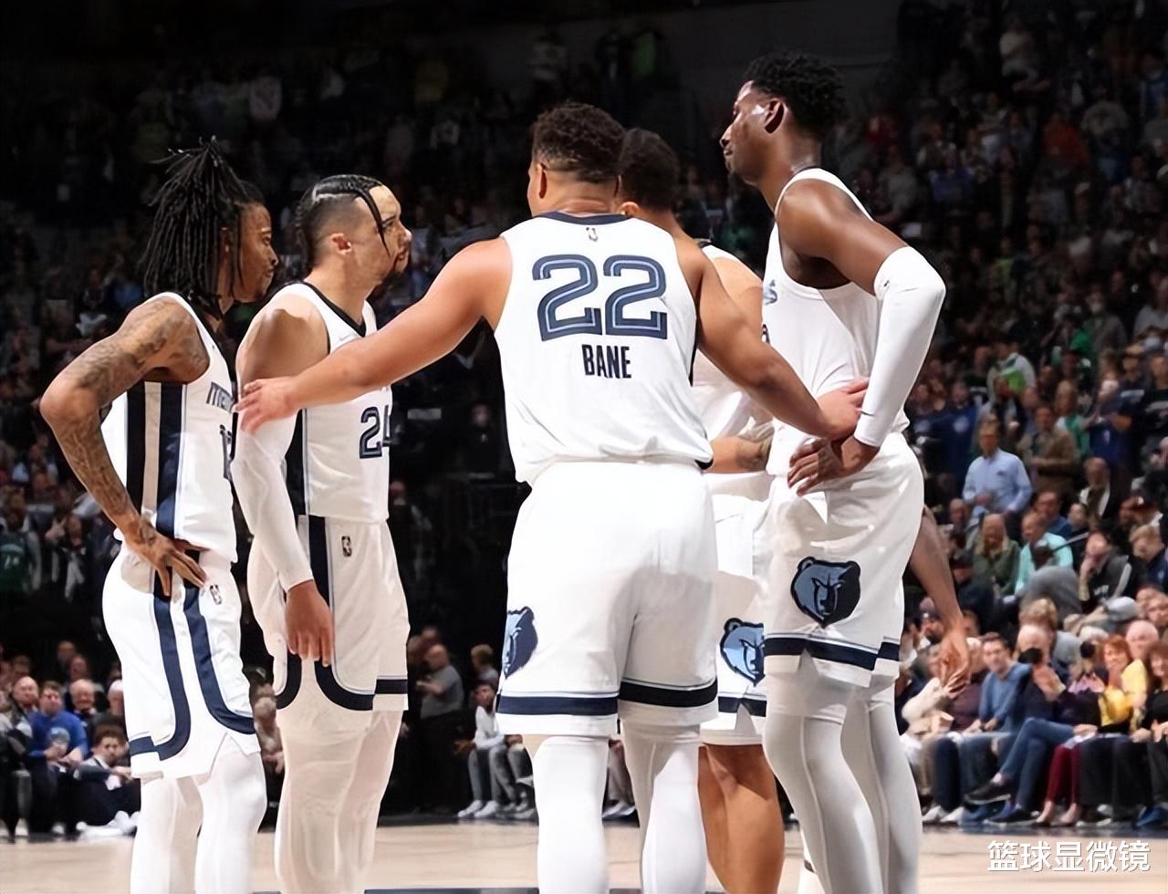 灰熊队|火箭瞄准NBA最被低估球员！2换4交易，灰熊成伍德、戈登新东家？