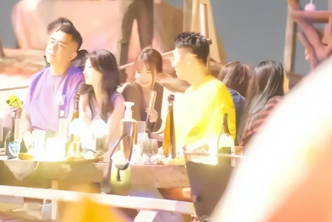 张嘉倪|坐不住了？张嘉倪老公申请账号隐藏，当超话主持，疑为离婚做准备