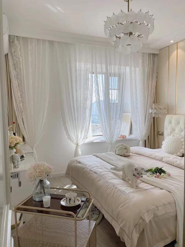 武汉发现一户人家的装修，那叫一个高级，拍照给大伙瞅瞅，超羡慕