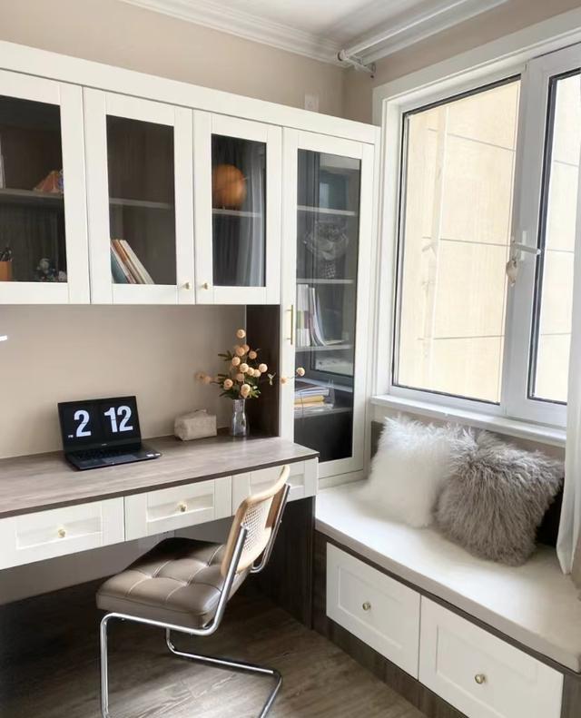 30岁独居女主拒绝“过度装修”,把74家装修得堪称教科书,超羡慕