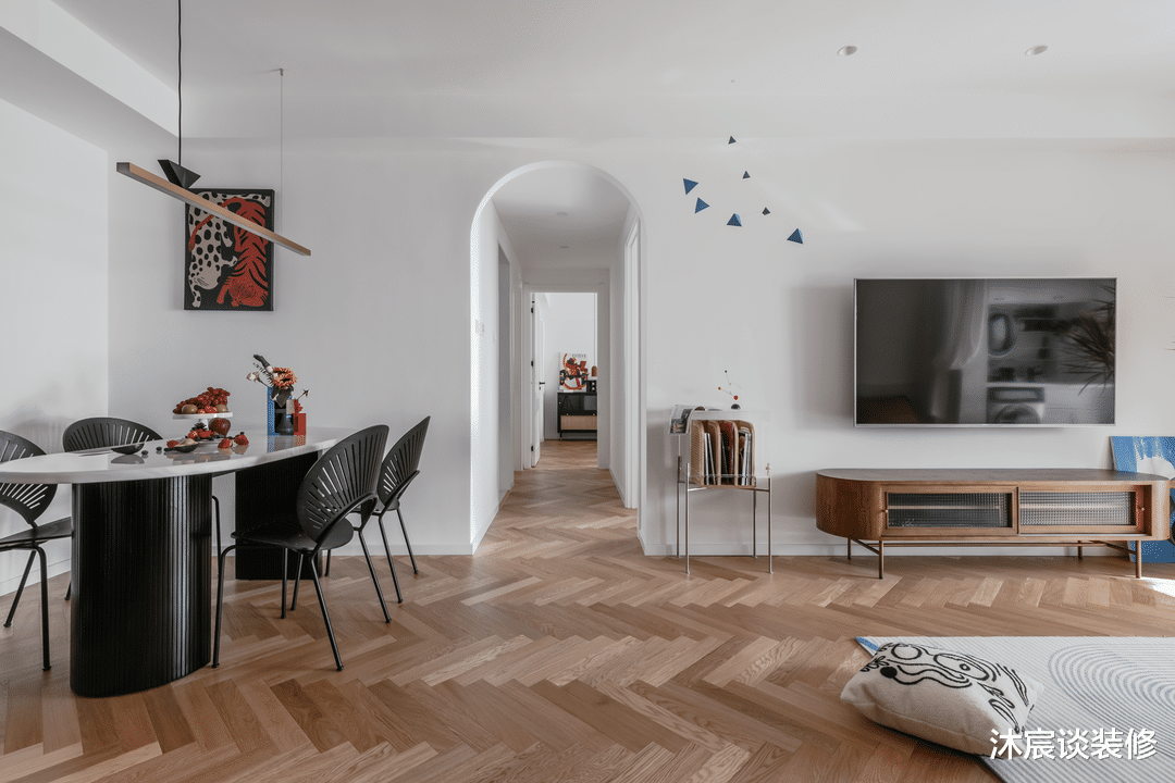 只要软装搭配得好,就算全屋大白墙也很惊艳!