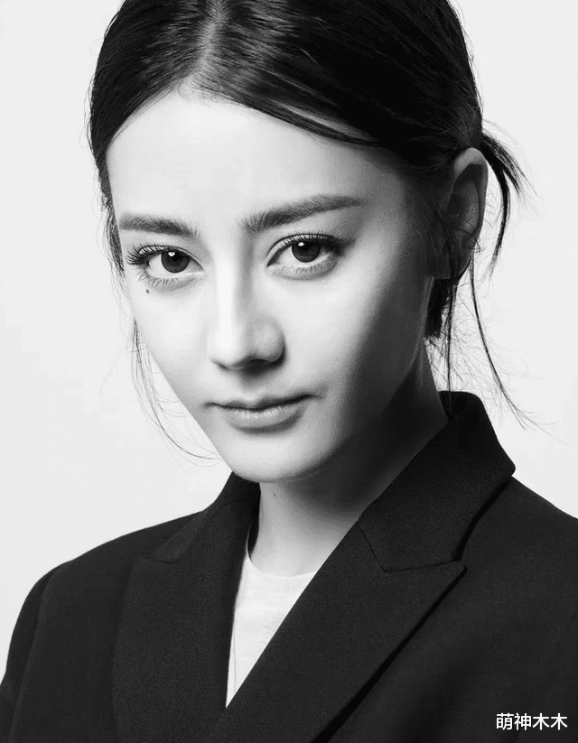 迪丽热巴|热巴接手代言辱华品牌，待遇超过前代言人杨颖，高调宣传洗白被嘲