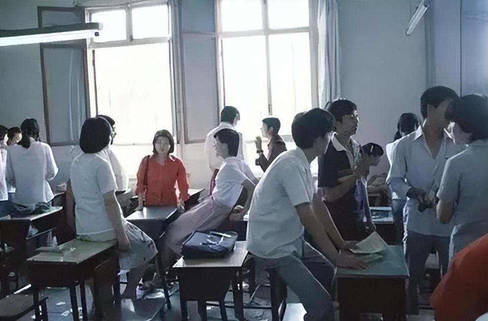 28岁女大学生圈养多名美女服务高端客户,3个月接客600多人
