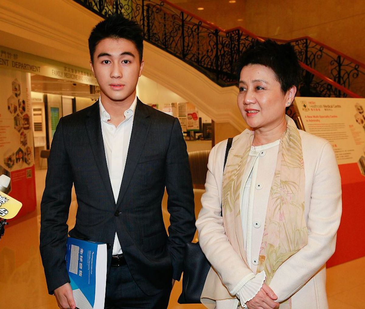 何猷君|何猷君高调宣布：创业成功，连剧本都不敢写，奚梦瑶真旺夫