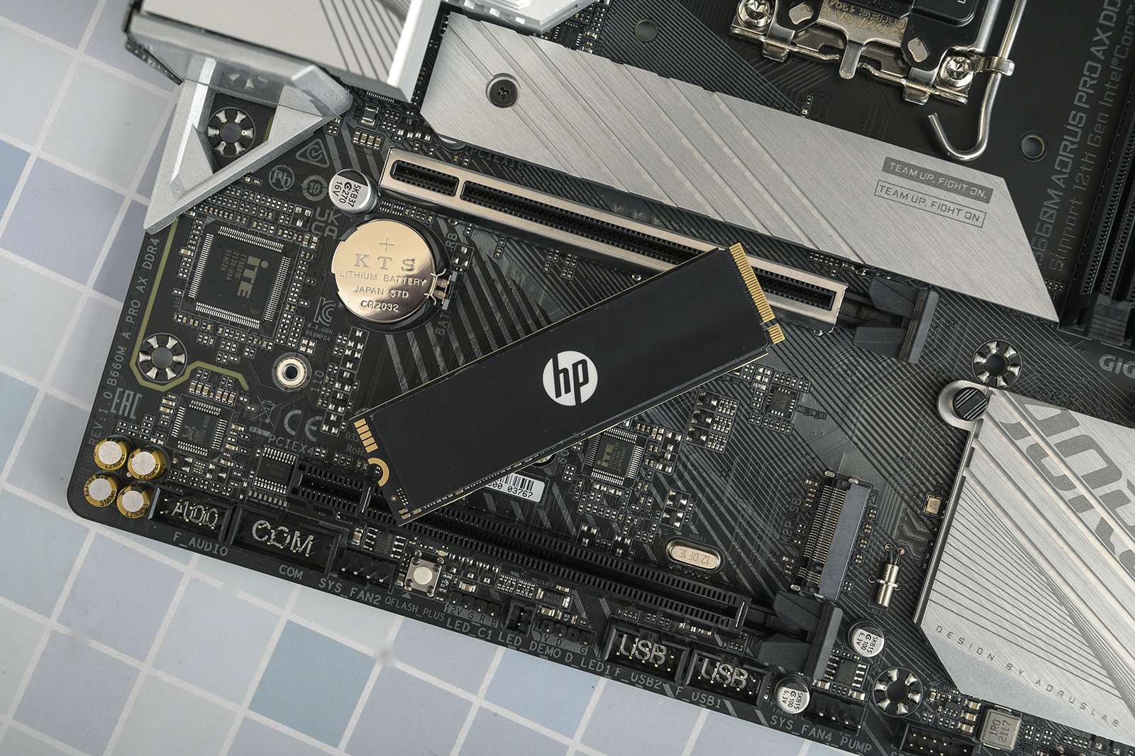 技嘉|主流级主板上市,B660M上限有多高,技嘉雪雕装机秀