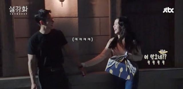 丁海寅|登上热搜!《雪降花》Jisoo、丁海寅浪漫顶楼咖啡吻,花絮大公开