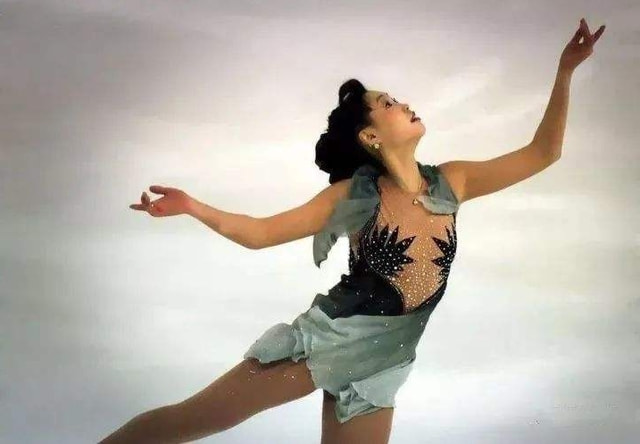 陈露|中国女子花滑曾经的辉煌，她是世界冠军，也是孤独的拓荒者