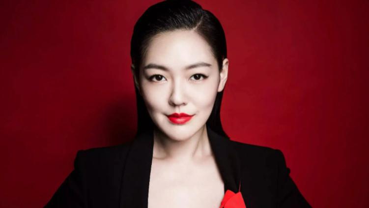 许雅钧|许雅钧私生子事件后续，网友涌入小S评论区，希望情人再多生几个