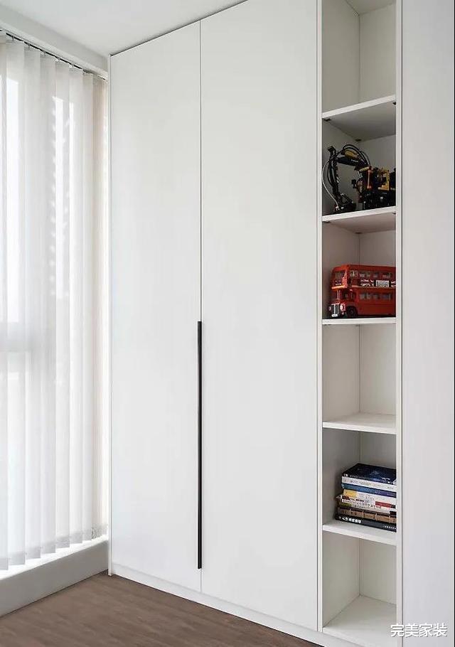 看了她家才知道什么叫精致,超大吧台坐拥绝佳美景,堪比网红小屋