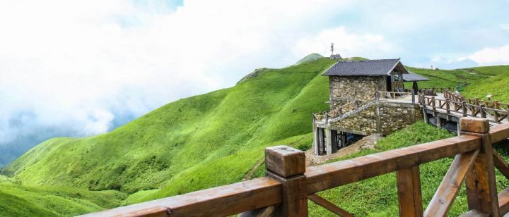 武功山|千峰耸萃、云海缭绕，这座江南名山，有着不输于黄山的冬日美景