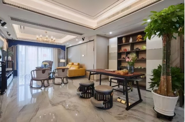 家里客厅就一个,地板一定要这样铺,显得非常漂亮