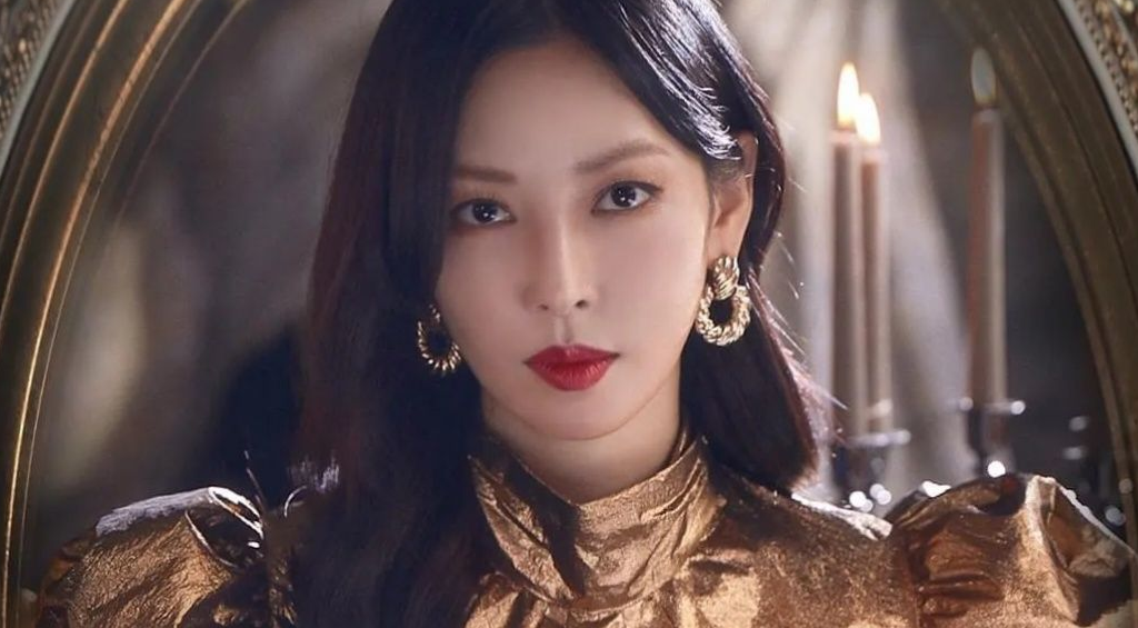 金素妍|金素妍42岁颜值仍在线 新剧搭档男神李栋旭 与李尚禹是韩国模范夫妻