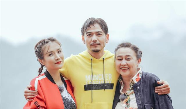 杨烁|从红极一时到“消失”,演技再好也无法拯救,杨烁如何自毁前程?