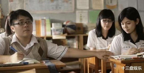 郝劭文|郝劭文直播带货30天成交额破7500万,独创安安静静地卖货,不吆喝