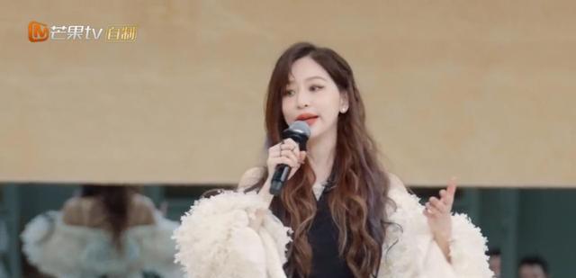 郑秀妍|王心凌郑秀妍针锋相对？芒果剪辑师搞事情，姐姐们品味相同罢了