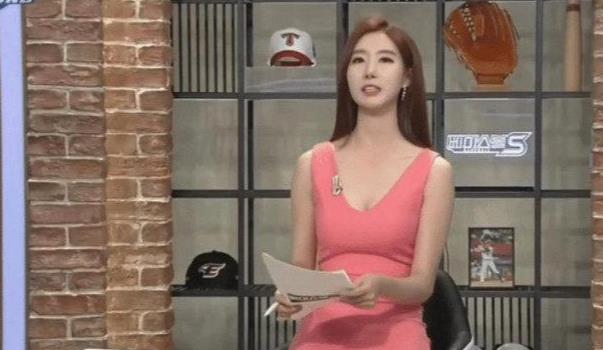 韩国综艺节目|韩国综艺节目竞争压力太大,女嘉宾为了获得收视率,可以“不择手段”