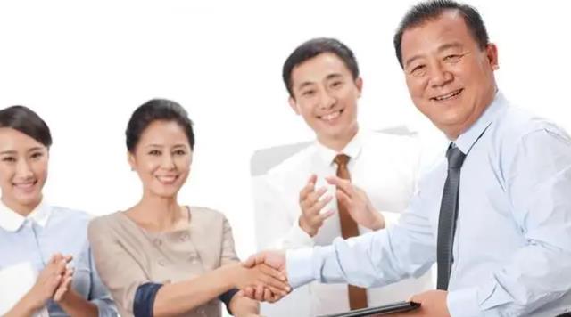 退休|人到中年后才真正明白，同事、同学、朋友之间的关系都是虚情假意